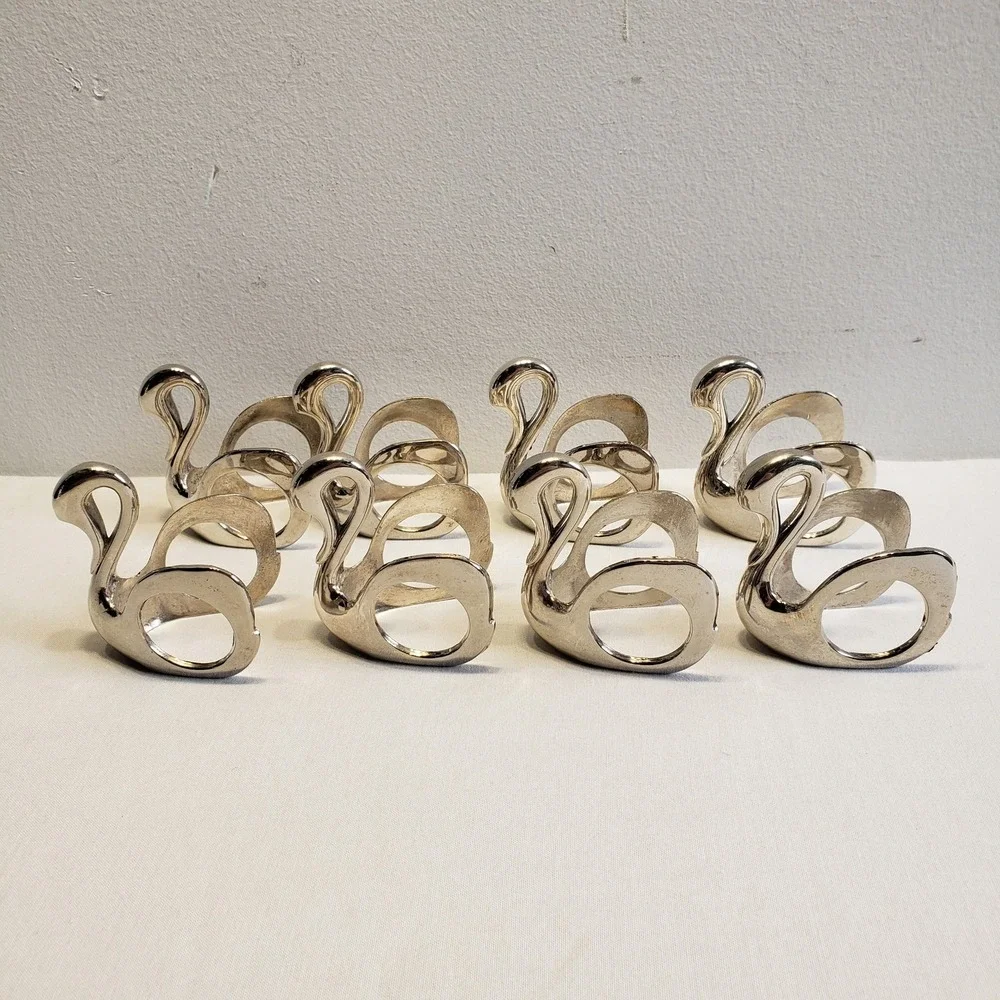 Oneida WM a Rogers Swan Napkin Rings Silver Tone Metal Set of 8 Table Decor